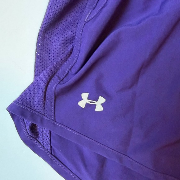Under Armour Womens Athletic Running Shorts Purple Lined Size S/M - Picture 2 of 9